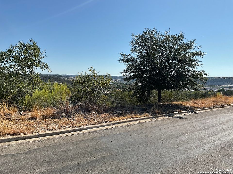 1st image of 326 Yorktown Blvd LOT 2