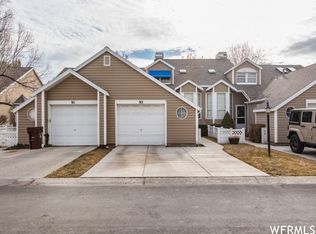 913 W New Hampton Dr, Murray, UT 84123