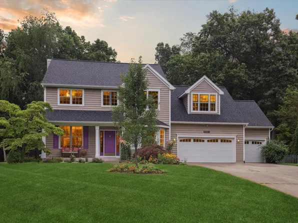 3321 Wickshire Ln, Kalamazoo, MI 49009