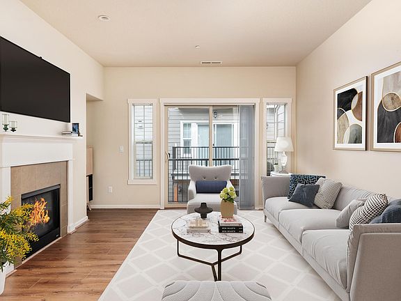 Living Room (virtually staged)