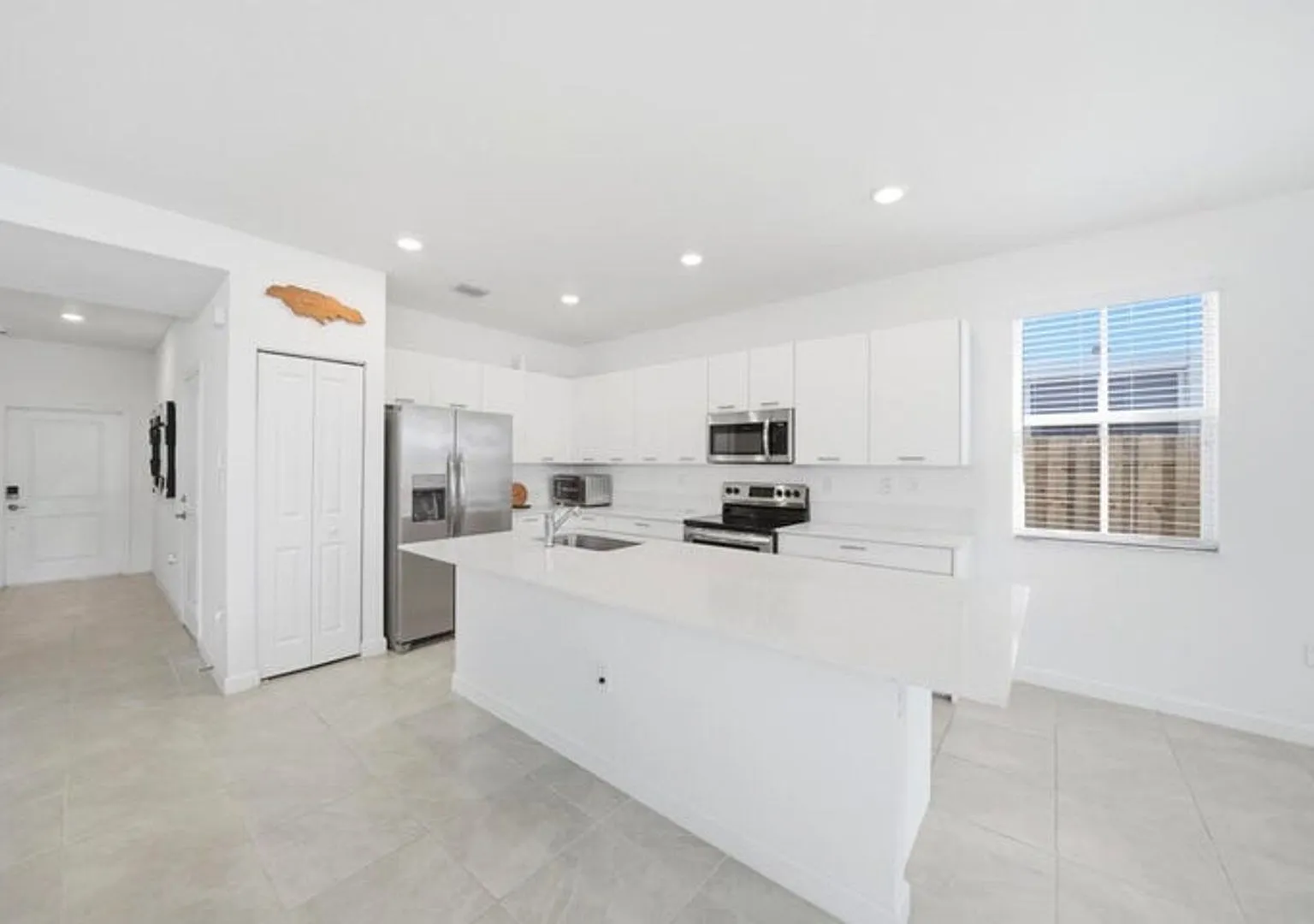 2324 NW 130th Terrace, Miami, FL 33167 - 1481 — Photo 2