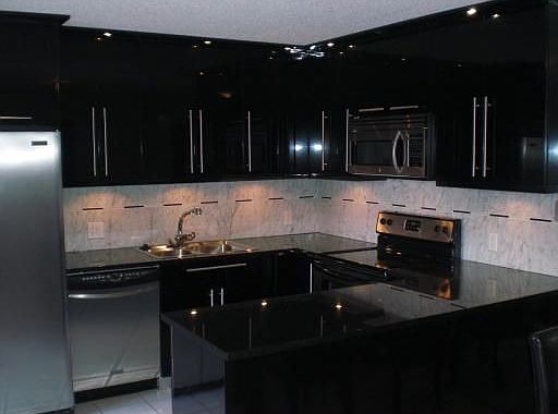 2nd image of 3926 Carolina Dr