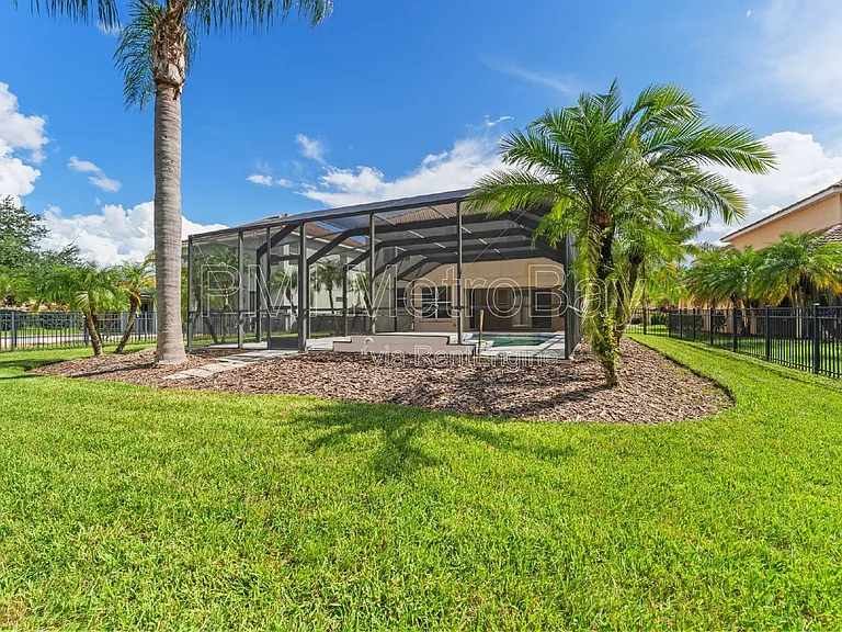 10886 Cory Lake Dr — Photo 49