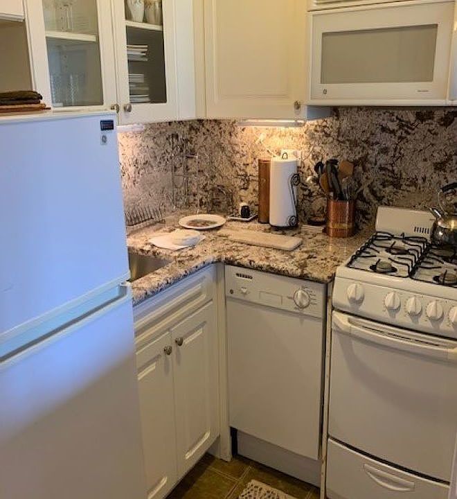 1st image of 405 East82nd St #5C