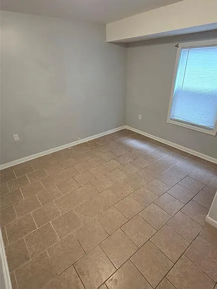 138 Lafayette St — Photo 8