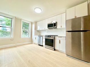 629 Union St #2RR, Brooklyn, NY 11215