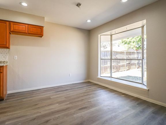 4th image of 603 Glen Rock Pl