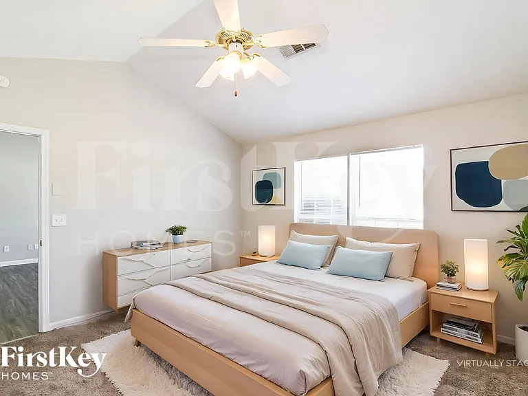 420 Underwood Ct — Photo 12