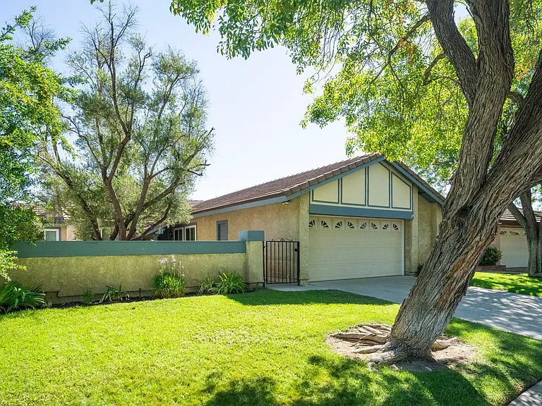 25634 Salceda Rd — Photo 3