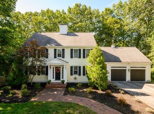 37 Ward St, Hingham, MA 02043