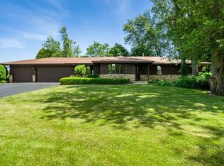 3644 Cutty Sark Rd, Cherry Valley, IL 61016