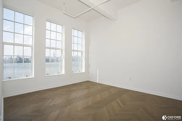 Rented by Oxford Property Group | media 39