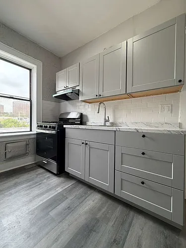 645 Summer Ave #D3 Photo 1