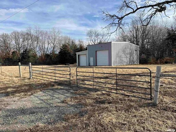 601-799 105th St, Joy, IL 61260