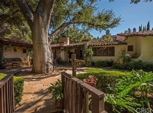 11536 Canton Dr, Studio City, CA 91604