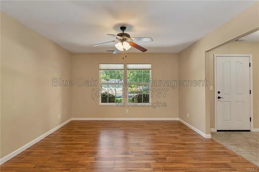 3 bed, 2.0 bath, 1784 sqft, $2,500 — Photo 4