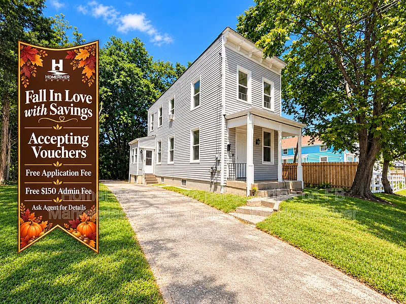 1661 Dewey Ave