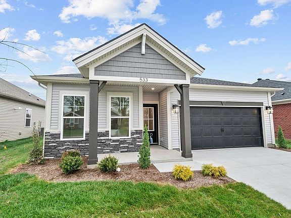 4th image of 533 Alabaster Ln