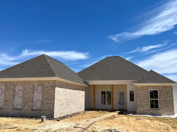 300 Mandy Way, Canton, MS 39046