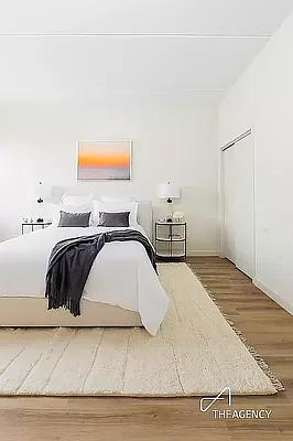 Rented by The Agency | media 4