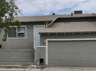 1540 Racquet Club Dr APT A, Los Banos, CA