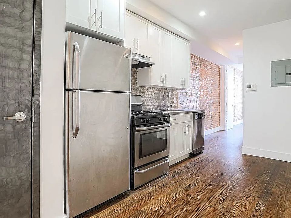 1st image of 556 Kosciuszko St #3L