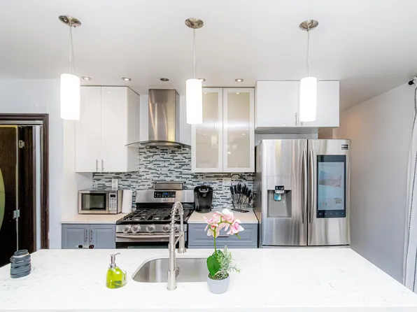 52 Bradford Street image 1 of 26