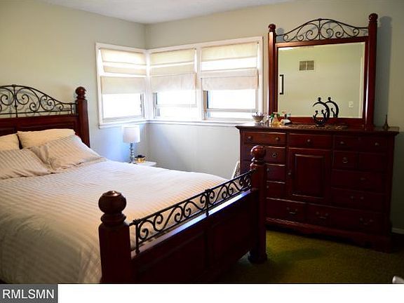5th image of 4334 Wentworth Ave