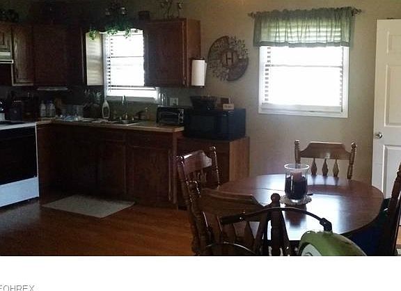 3rd image of 3725 Mona Dr