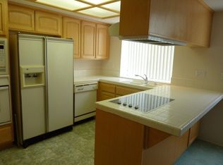 208 Ruby St, Redondo Beach, CA 90277