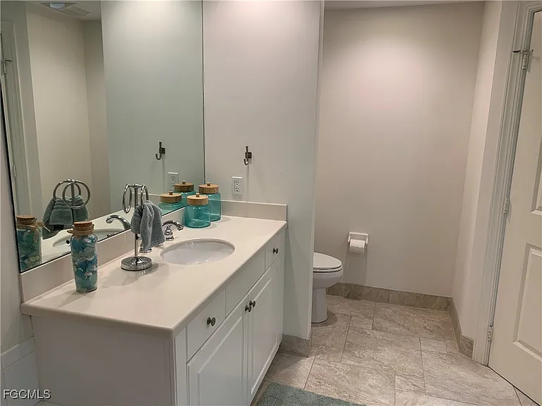 2090 W 1st St #510 — Photo 16