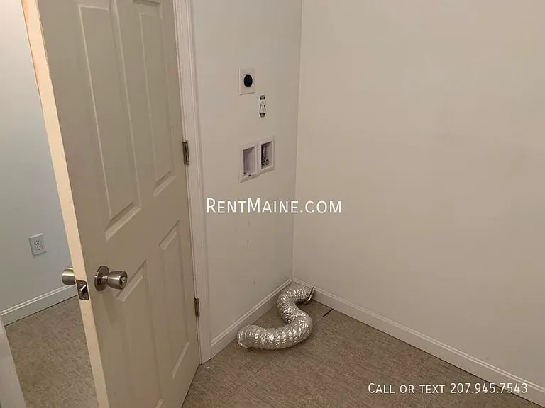 27 Margin St #1 — Photo 17