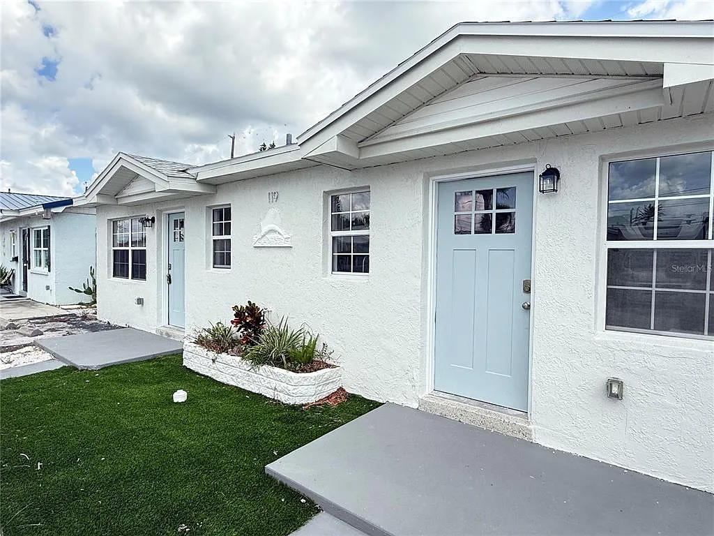 1 bed, 1.0 bath, 646 sqft, $2,000 — Photo 2