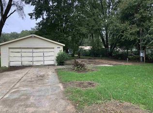 26143 Irvin Rd, Elkhart, IN 46514