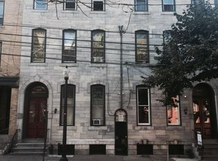 240 E King St APT 5, Lancaster, PA 17602