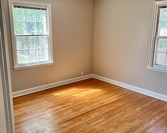 Upstairs bedroom 1