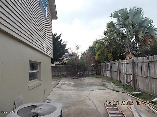 2nd image of 1250 Seminole Dr
