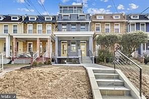 1st image of 822 Madison St NW