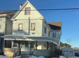 325 E Elm St, Hazleton, PA 18201