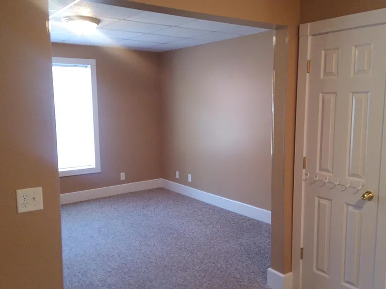 113 Laurel St W #4 — Photo 16