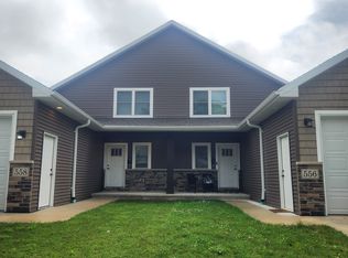 558 Grove St #558, Oshkosh, WI 54901
