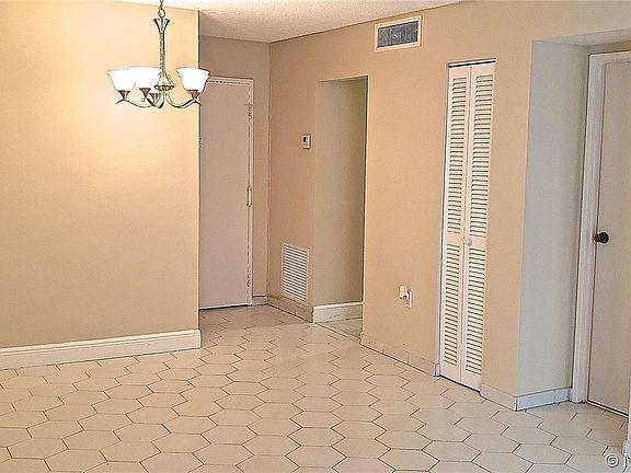 5th image of 6969 Collins Ave APT 306
