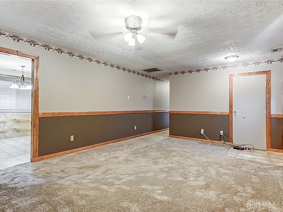 5th image of 1024 Stanwood Dr