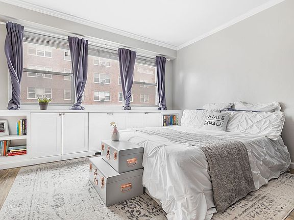 5th image of 245 E 35th St APT 7E