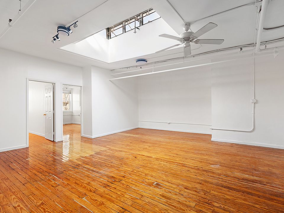 1st image of 71 8th Ave #4R