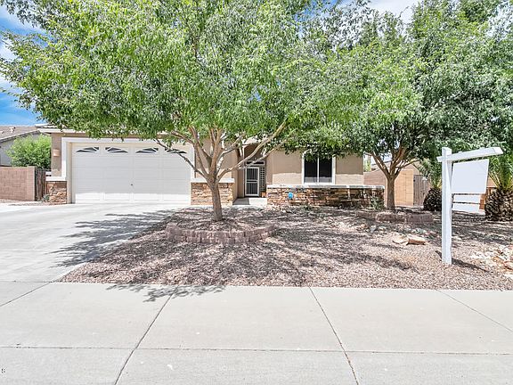 2nd image of 18228 W Port Royale Ln