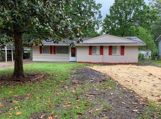 133 Queen Victoria Ln, Jackson, MS 39209