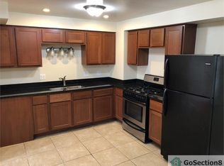 7920 S Dobson Ave APT 2W, Chicago, IL 60619