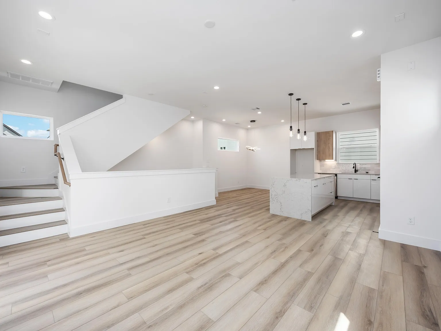 6735 Peerless Street - C — Photo 4