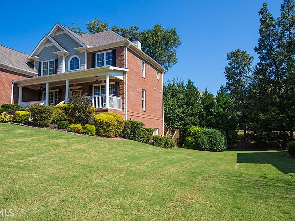 2nd image of 2652 Floral Valley Dr